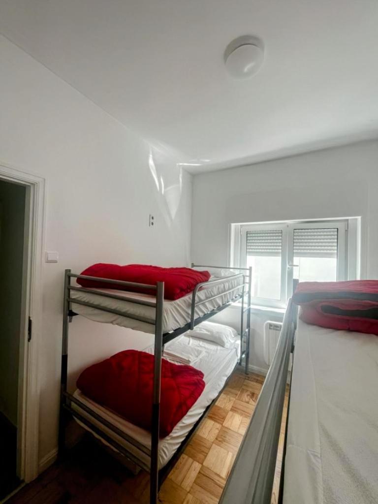 Airporto Hostel Мая Экстерьер фото